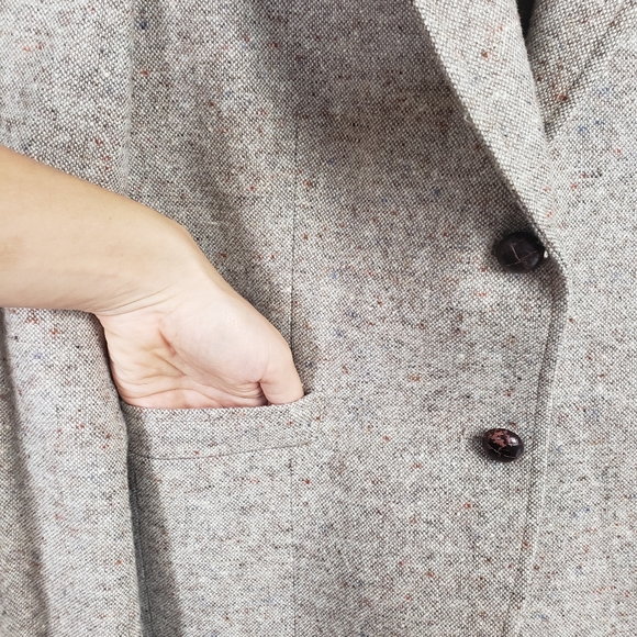 Vintage Tweed Collared Blazer Button Up - Picture 4 of 15